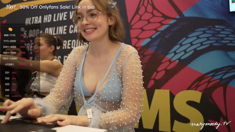 Mary Moody is on the floor in Live cams at 2023 AVN Show